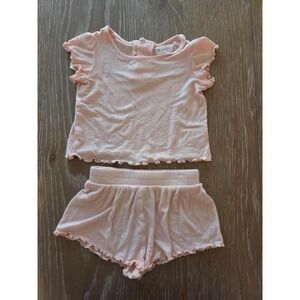 Grayson mini baby girl outift 3-6 mos‎